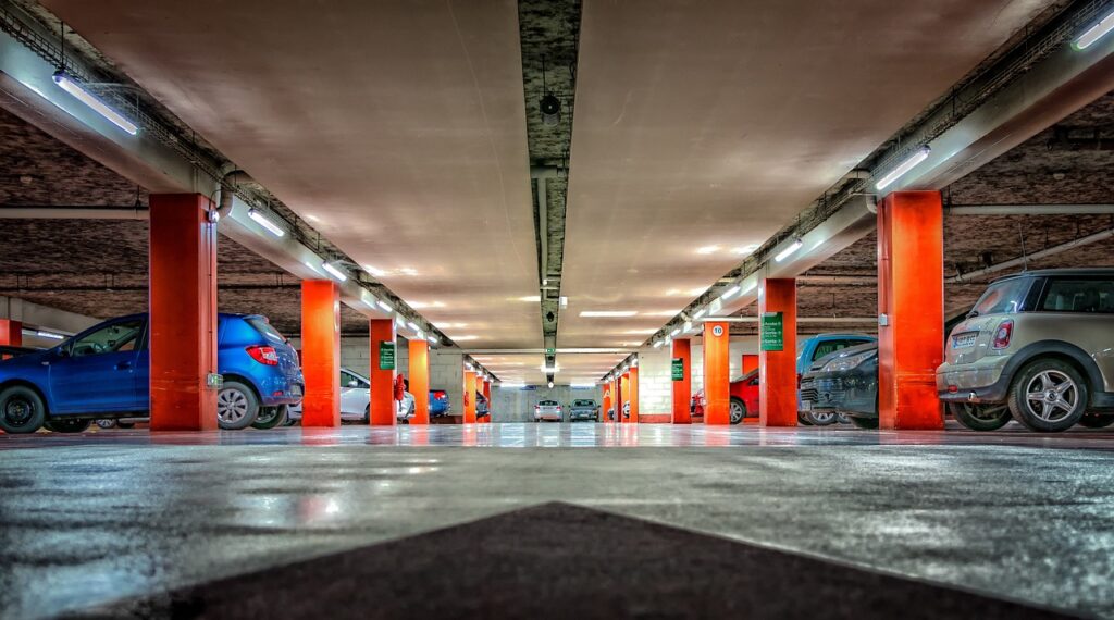 Saubere Tiefgarage in Hamburg